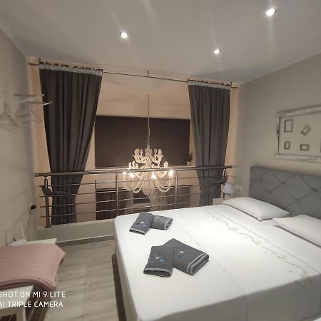 Kamares Suites Nea Kallikrateia Eksteriør bilde